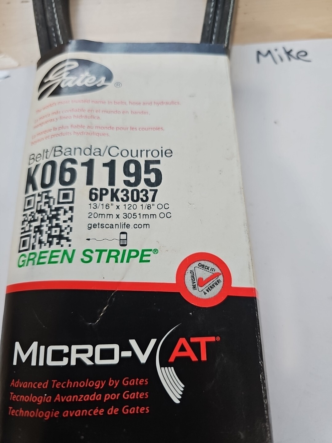 Gates K061195 Micro-V Serpentine Drive Belt - Image 3