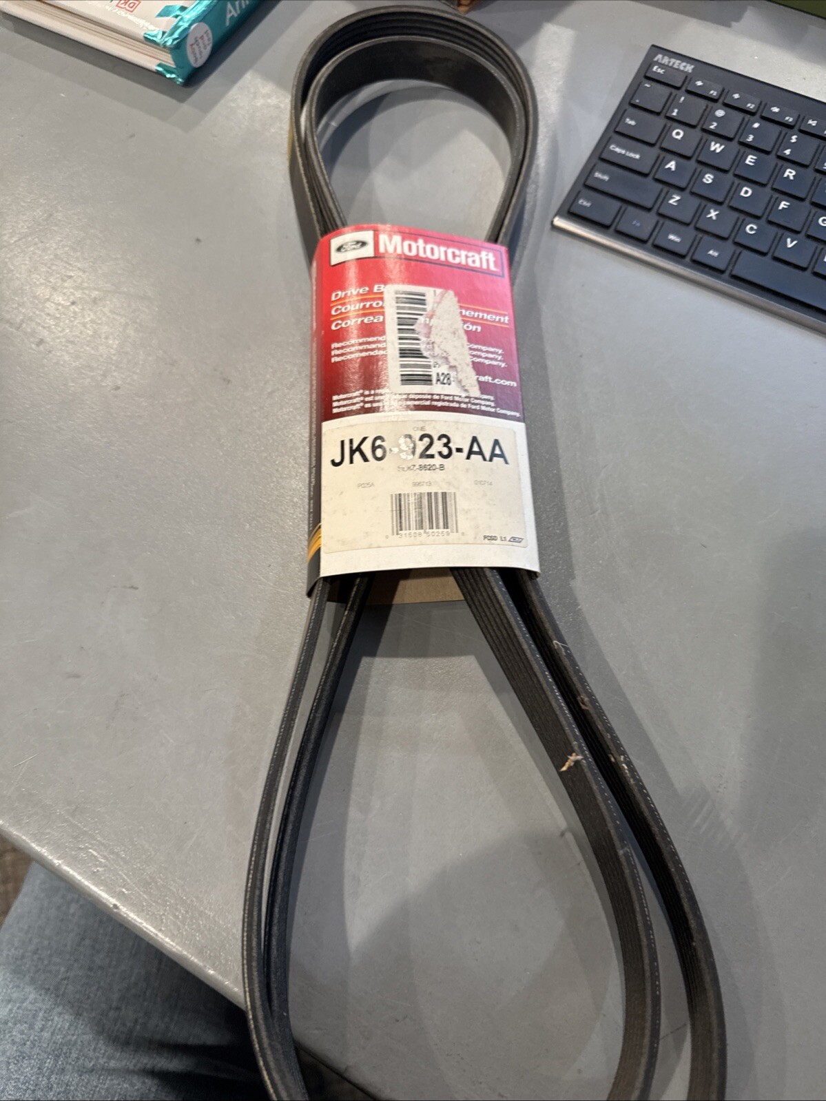 Genuine Ford Mercury 2008 Escape Mariner XLS Serpentine Drive Belt 8L8Z-8620-F