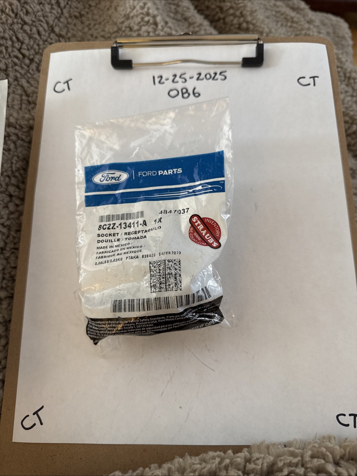 Genuine Ford Signal Bulb Socket 8C2Z-13411-A