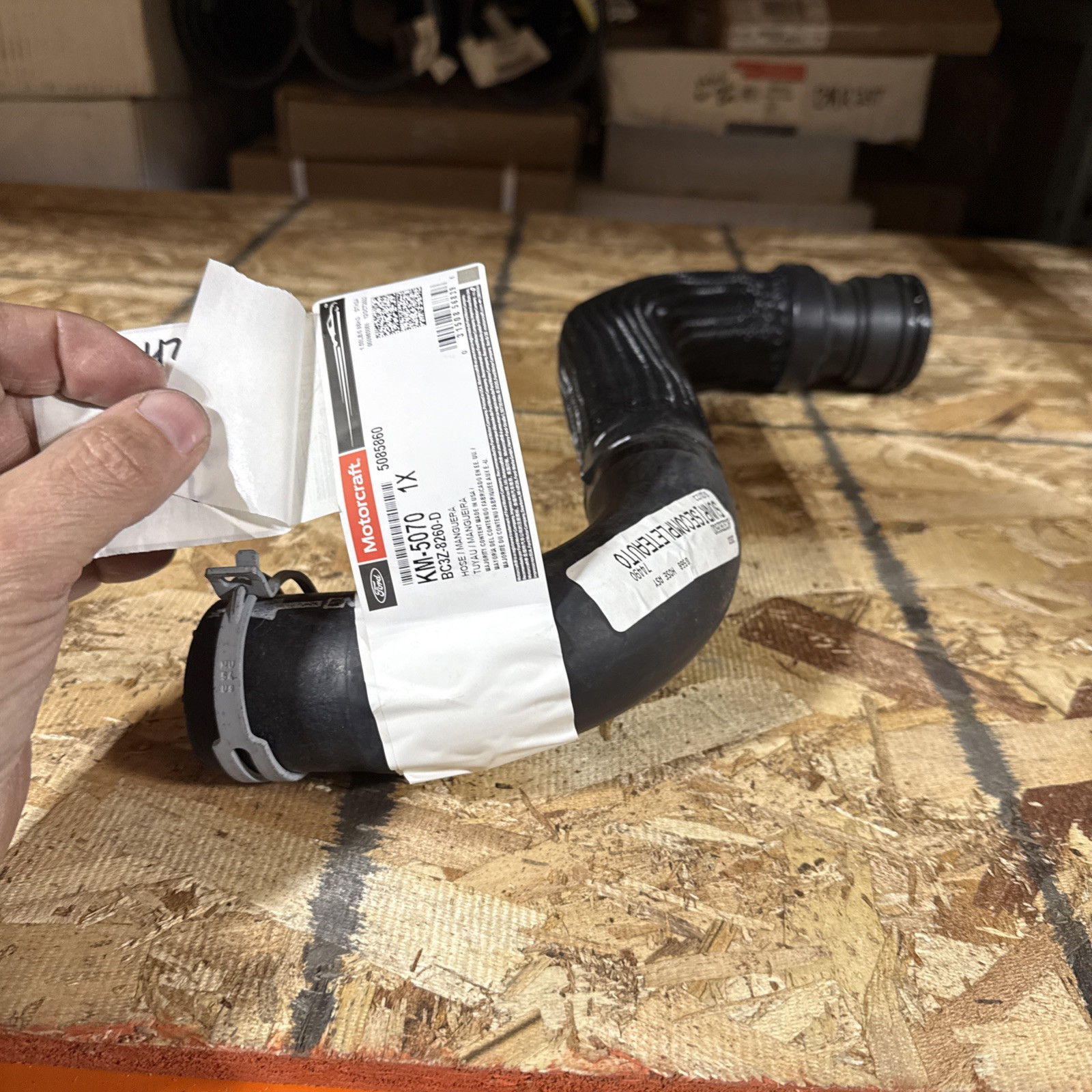 Genuine Ford Upper Hose BC3Z-8260-D - Image 4