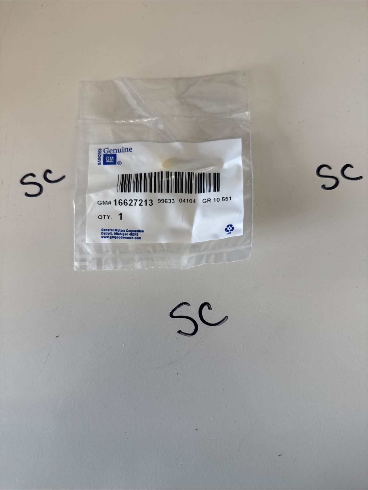 Genuine GM Multi-Purpose Retainer 16627213