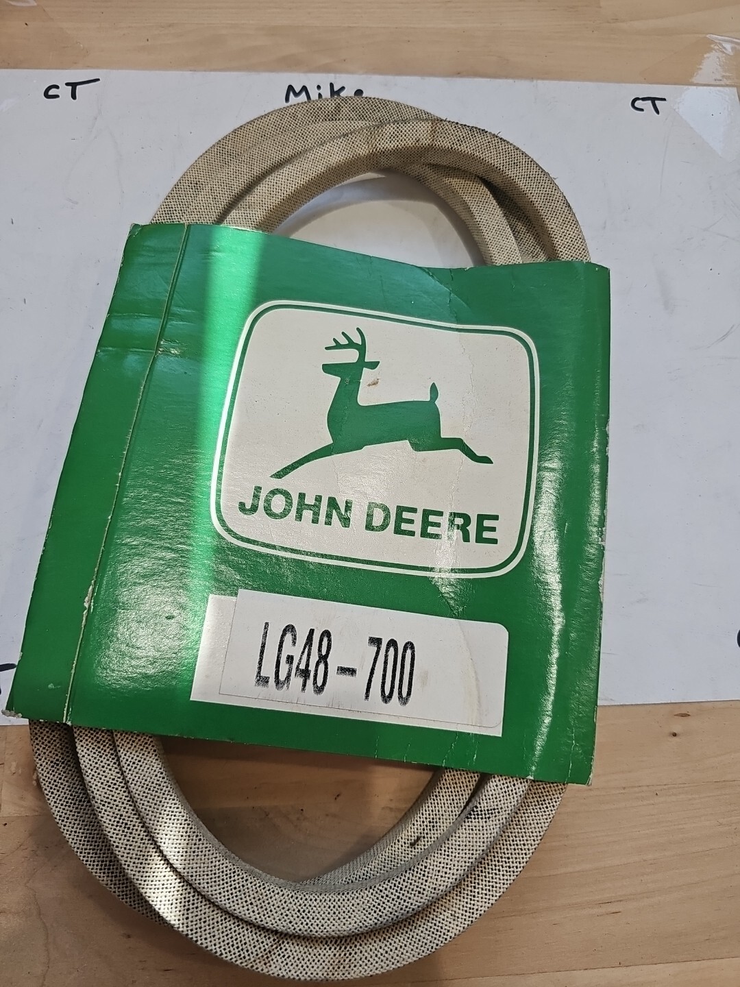 Genuine John Deere belt LG48-700