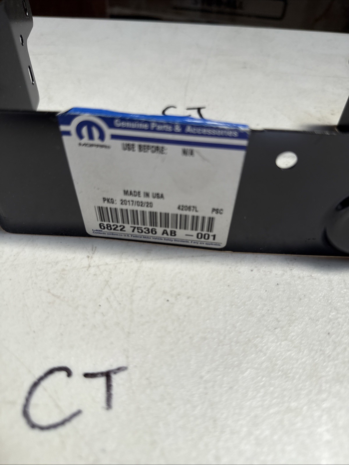 Genuine MOPAR 68227536AB Bracket - Image 3