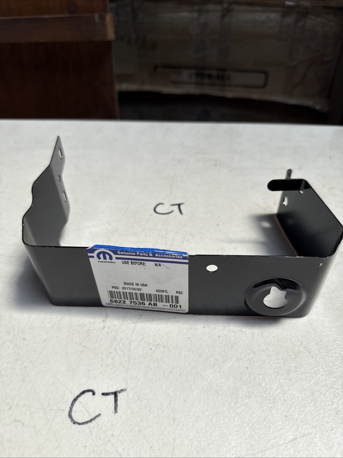 Genuine MOPAR 68227536AB Bracket