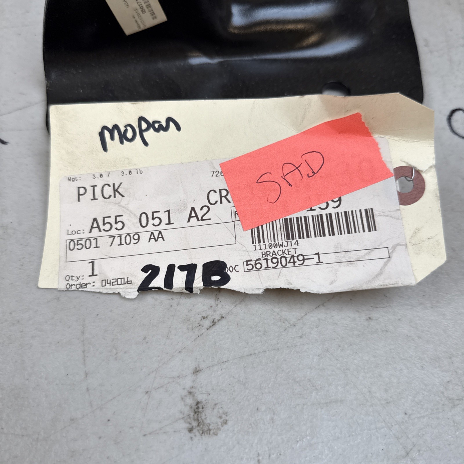 Genuine Mopar Spring Pivot Bracket 5017109AA Nos OEM - Image 3