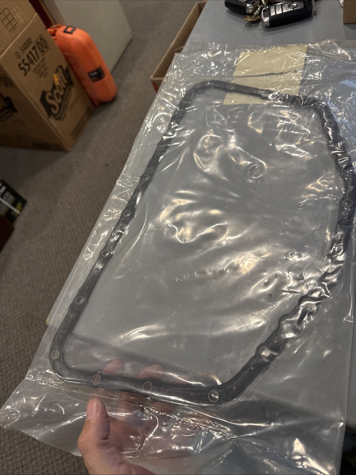 Gm Genuine OEM NOS GASKET 90469379 - Image 4