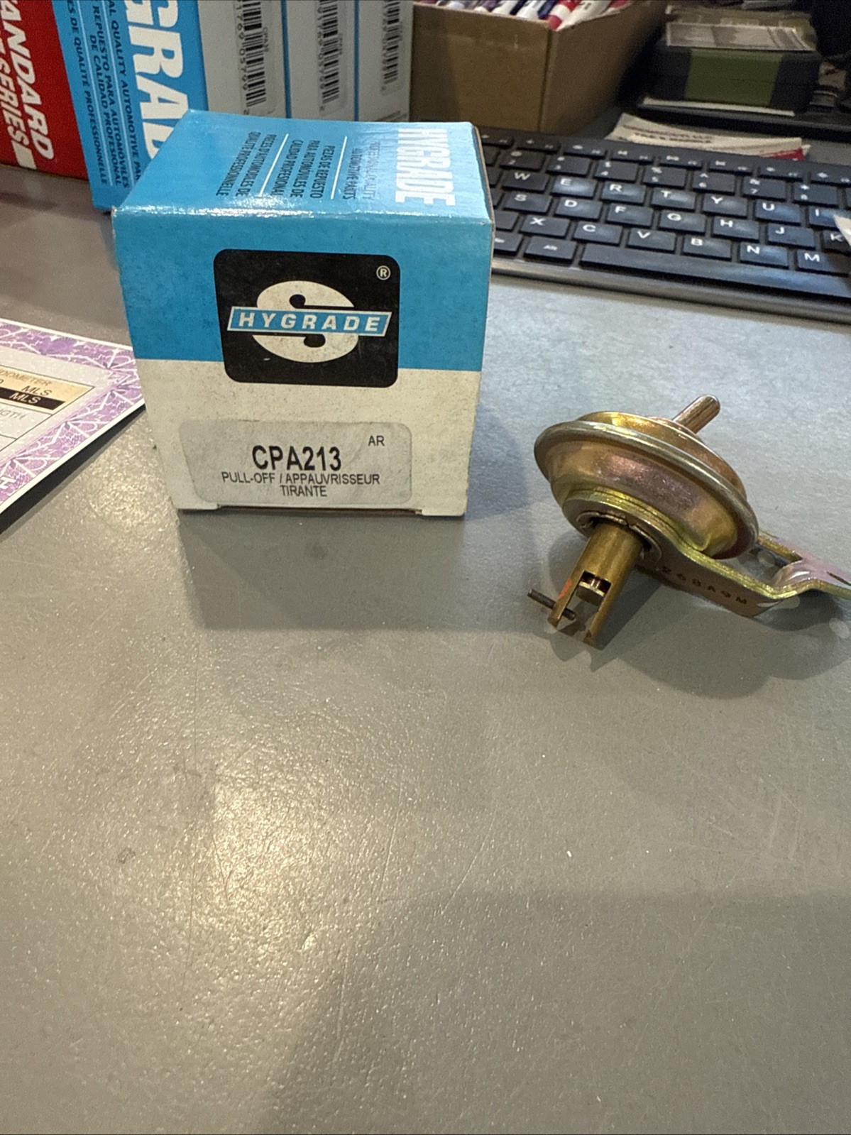 HYGRADE CPA213 carburetor choke pull-off