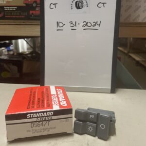 Headlight Switch Standard/T-Series DS647T