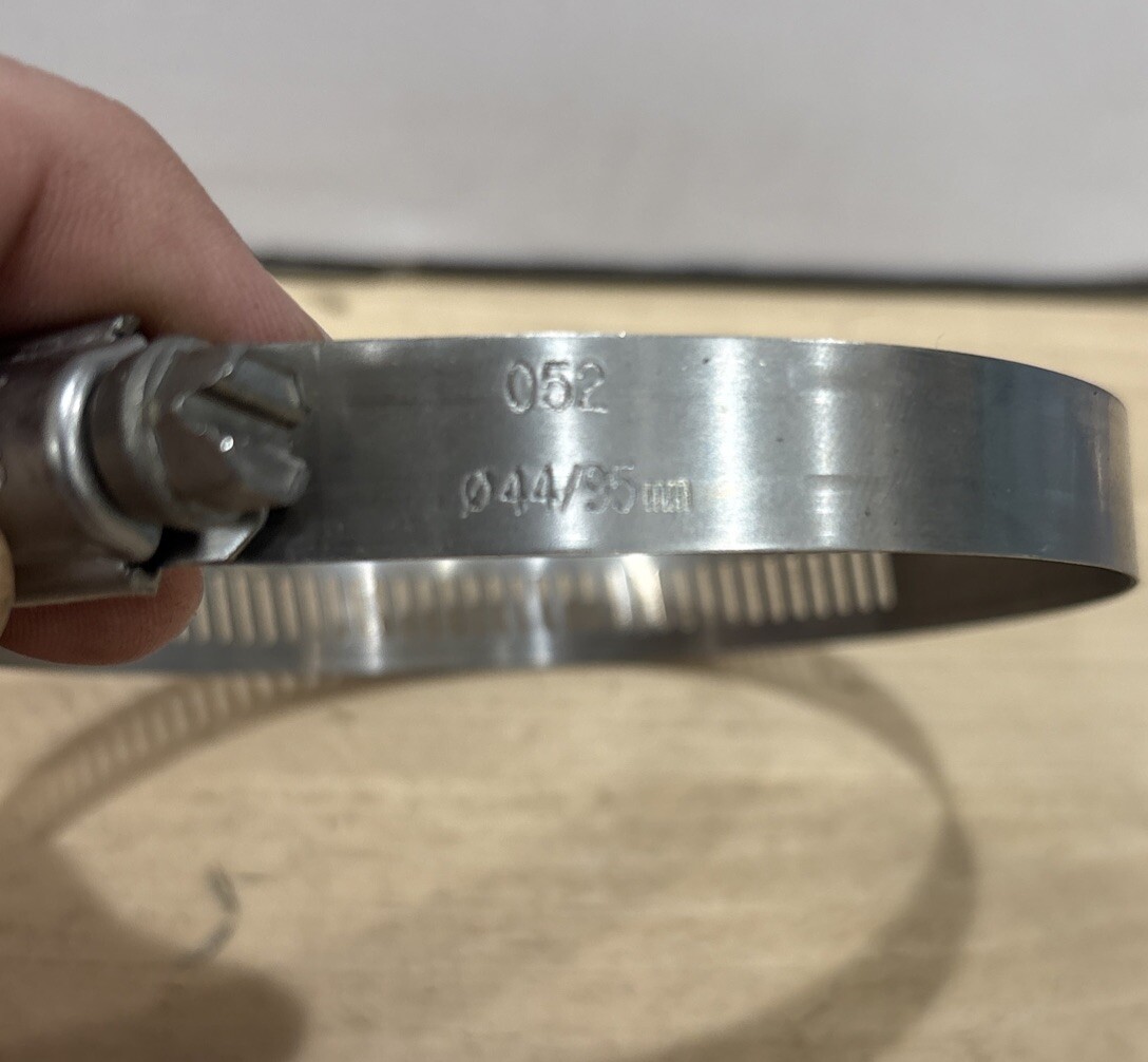 Hose Clamp #52 All 300 Stainless Steel 44/95mm - Image 3