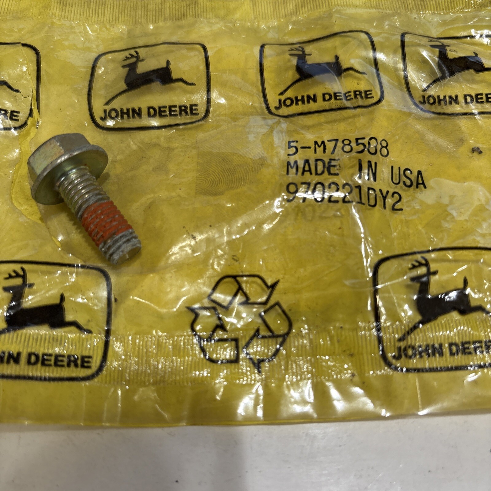 John Deere M78508: Hexagonal Head Flanged Cap Screw, M8 X 20 - Image 3