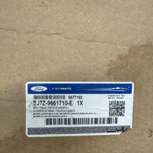 LINCOLN MKC FRONT RIGHT SIDE SEAT LOWER TRACK OEM 2015 - 2019 Ej7z9661710e