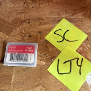 Lot of 5 - LITTELFUSE AT015. 15A, 32VAC/DC, ATO Series Fast Acting Fuse