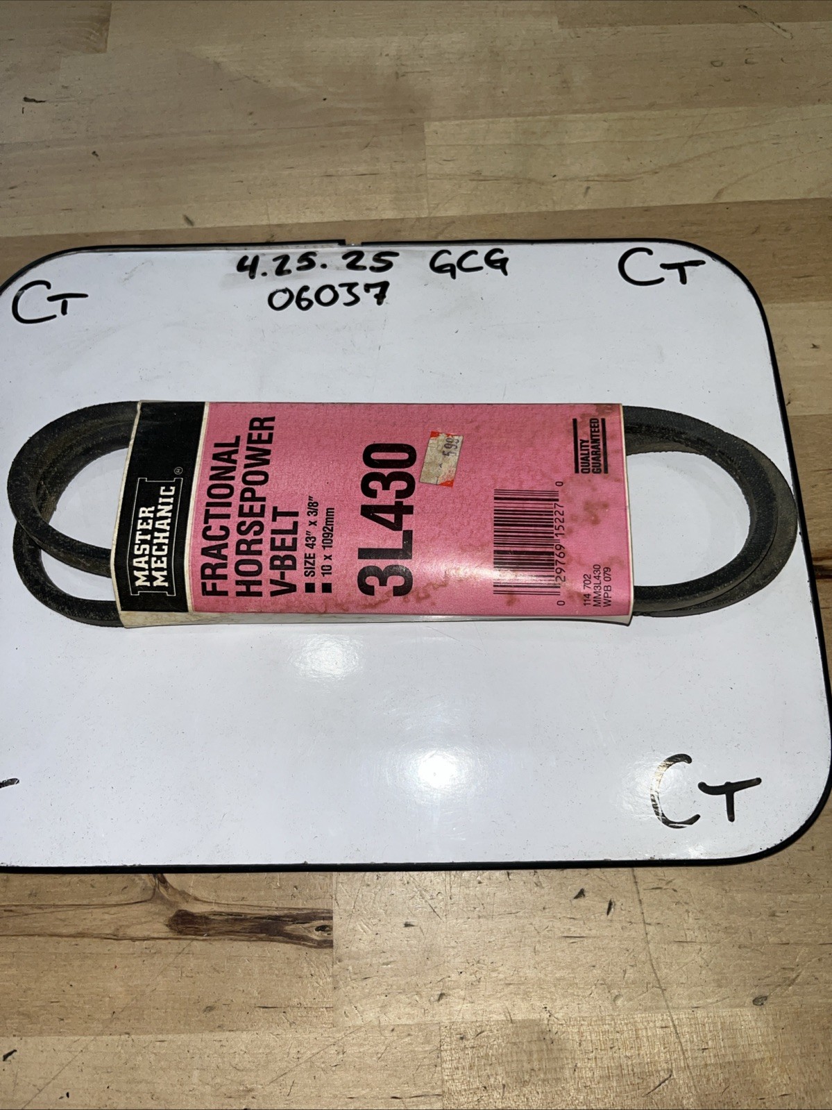 Master Mechanic V-Belt 114702 3/8" x 43" 3L430