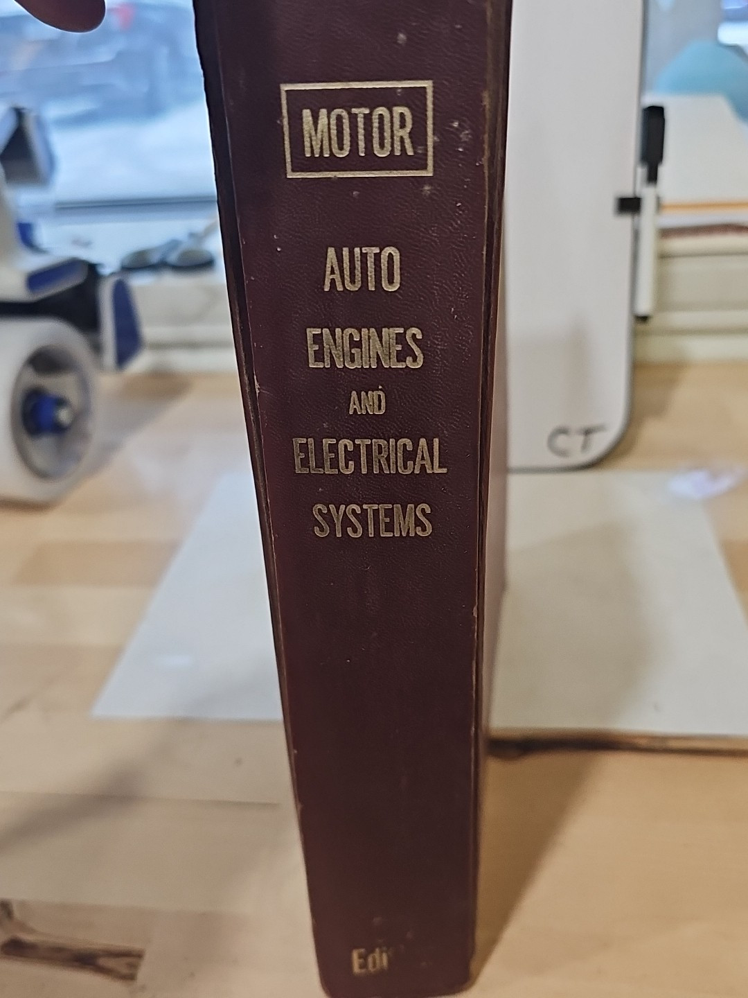Motor Auto Engines and Electrical Systems 6th Edition 1973 Hardcover - Image 3
