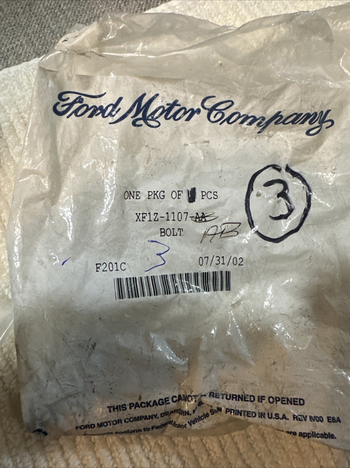 NEW OEM Ford Wheel Stud Bolt XF1Z-1107-AB ** package of 1 piece