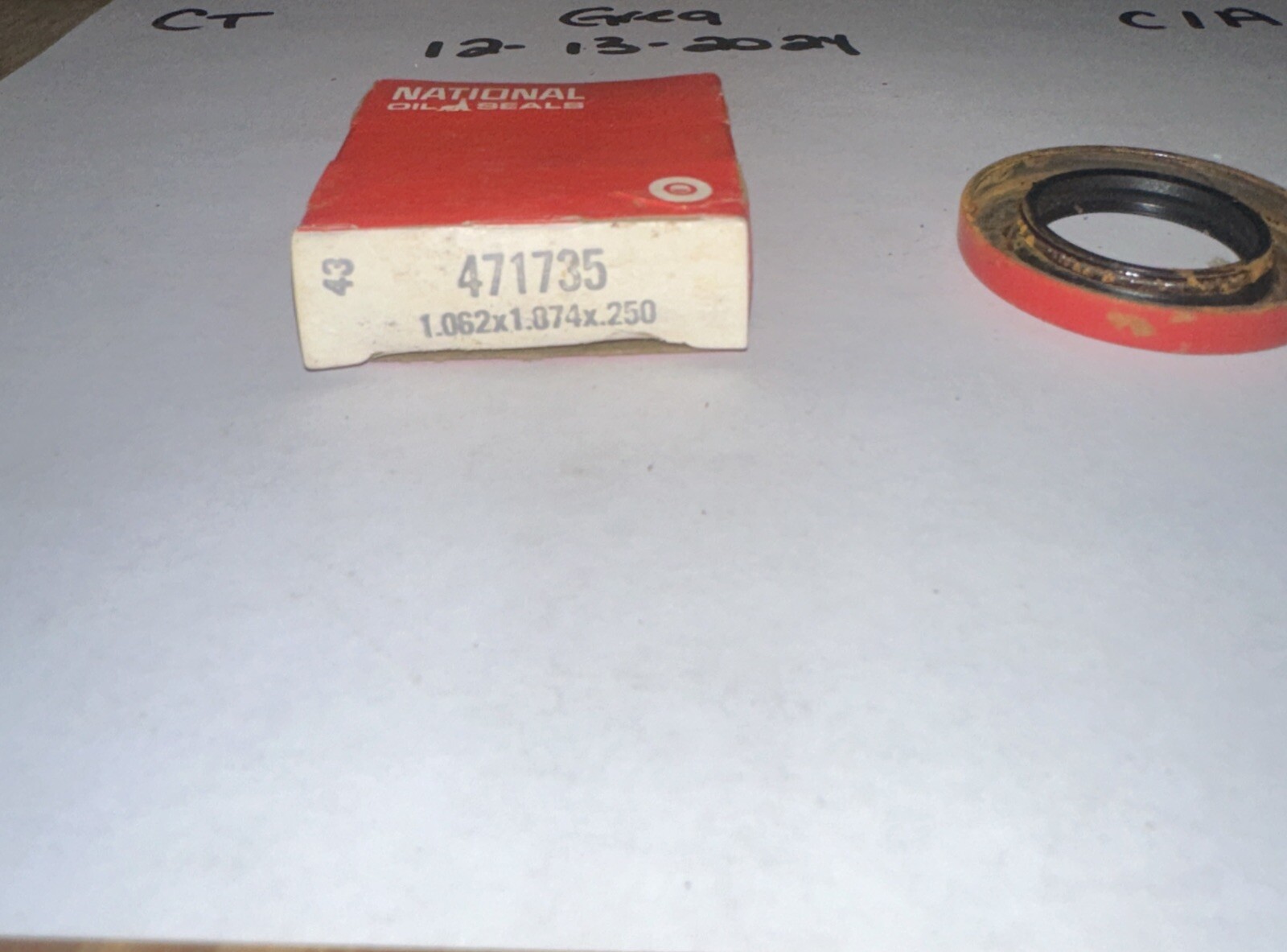NIB National Oil Seal 471735 - Image 3