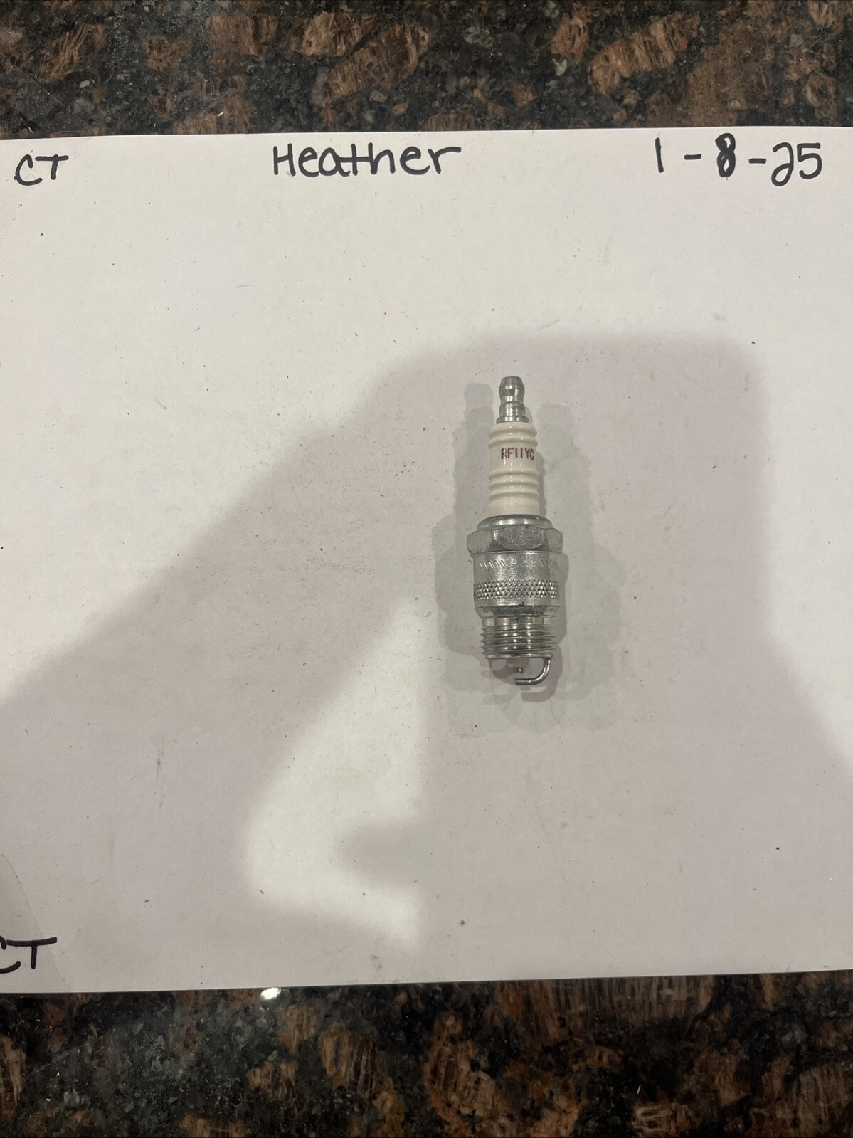 NOS Champion RF11YC/22 Copper Plus Spark Plug - Image 4