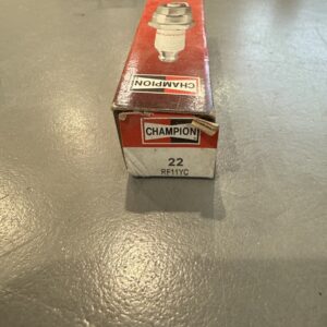 NOS Champion RF11YC/22 Copper Plus Spark Plug