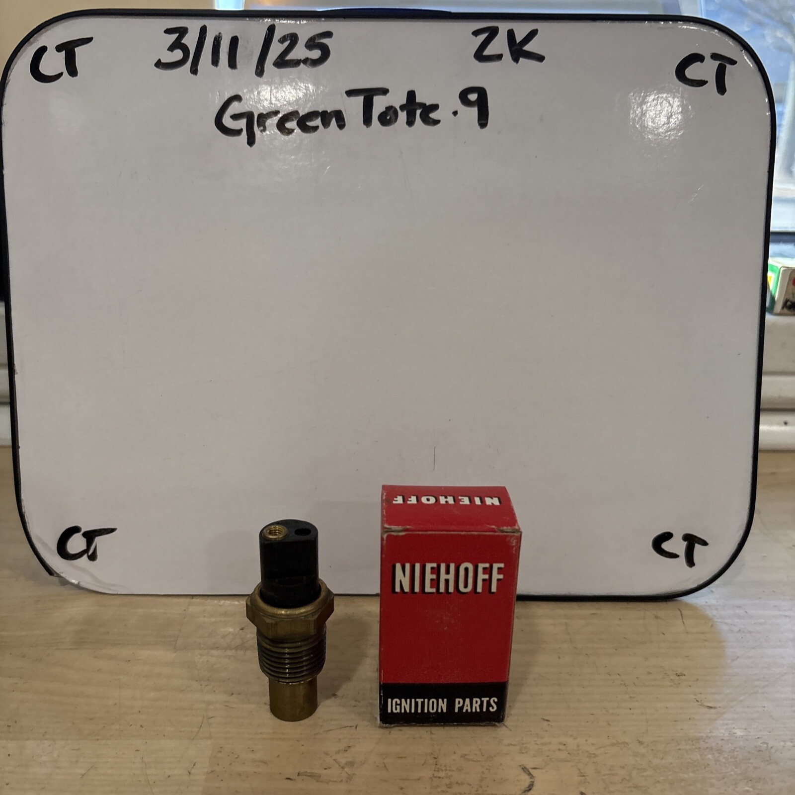 NOS NIEHOFF (Standard) TS-56 Engine Coolant Temperature Sending Switch