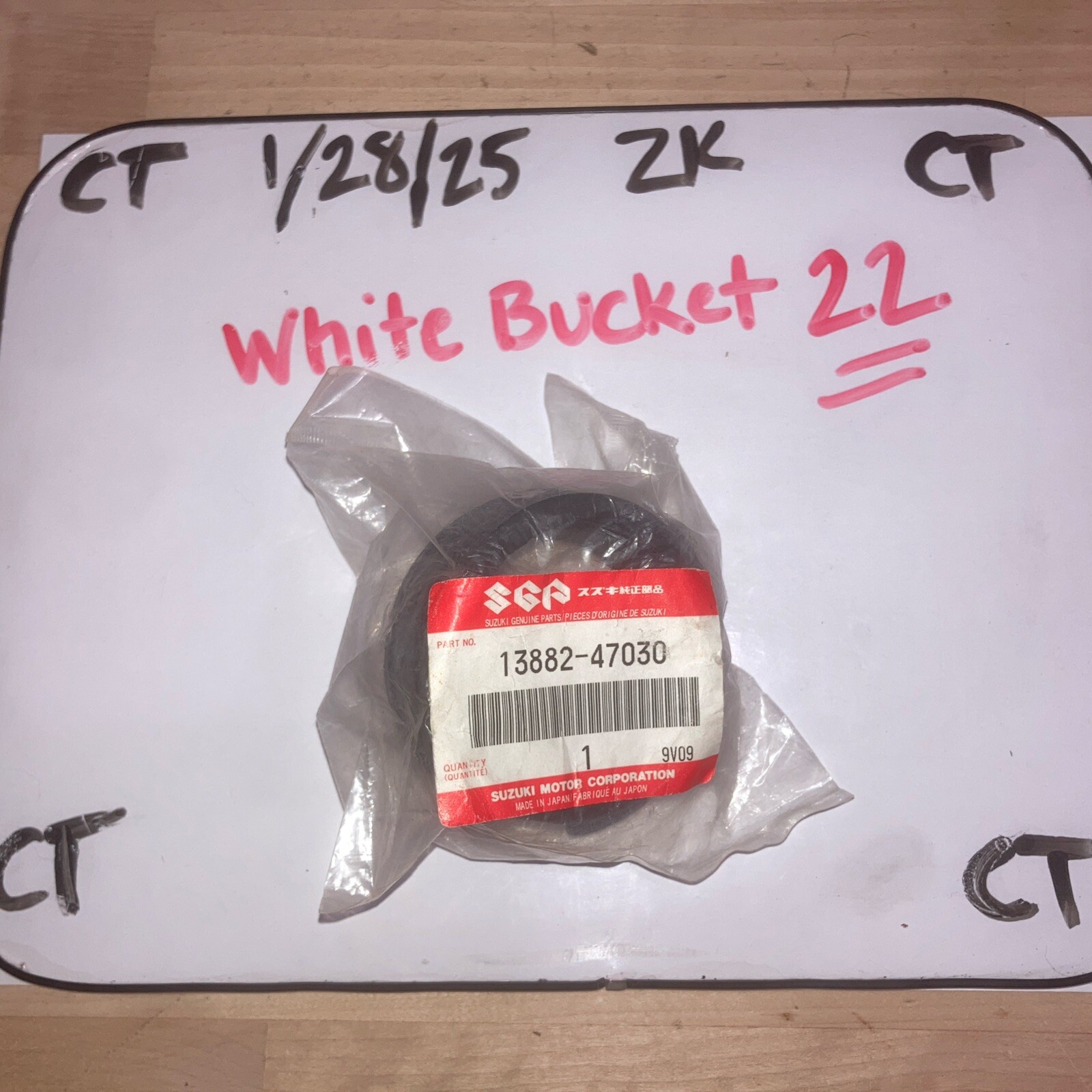 NOS Suzuki 1982-83 GS500 1980-81 GS550 Air Cleaner Outer Outlet Hose 13882-47030