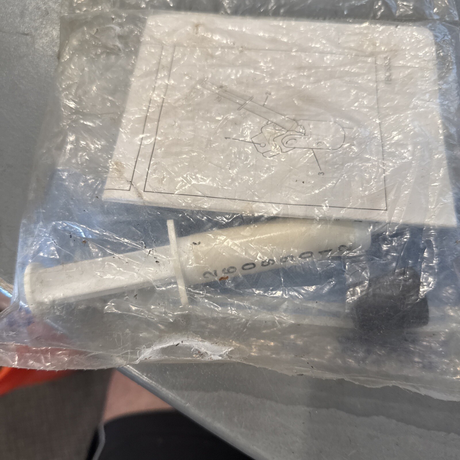 +New General Motors GM 26098237Lubricant Kit, Int Steering Shaft 97-02 Cavalier - Image 3