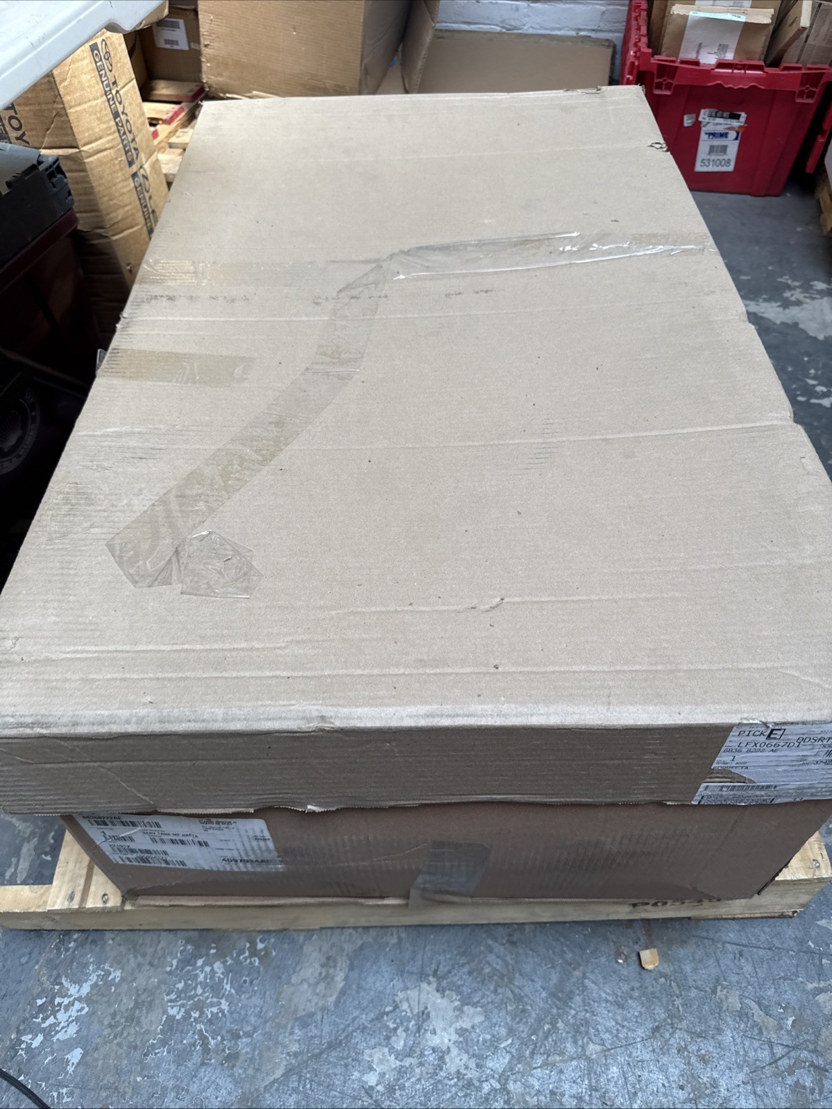 New Genuine Mopar Tank Fuel 2017-2023 OE 68368222AE - Image 3