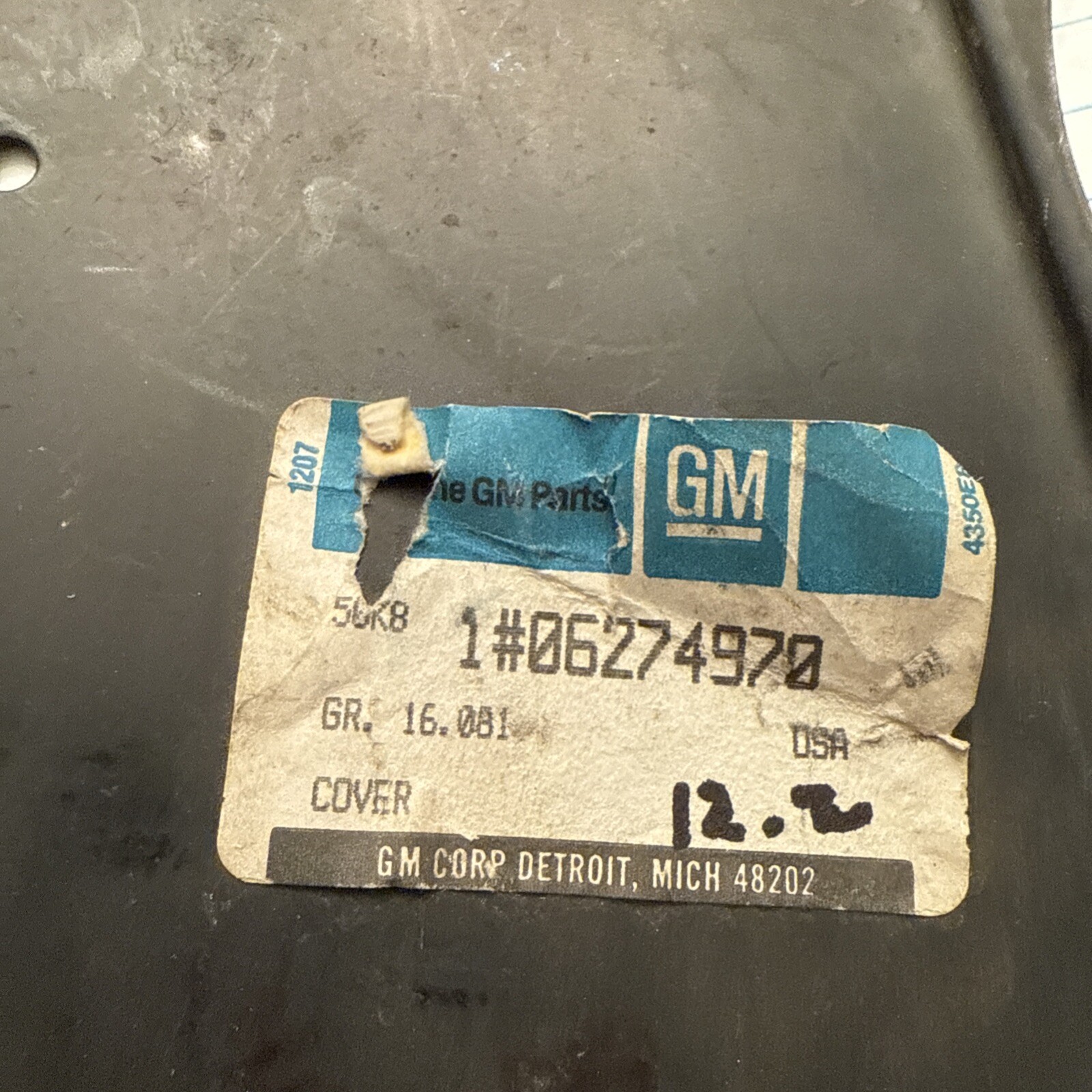 New Metal Cover gm Nos OEM Genuine GM 6274970 - Image 4