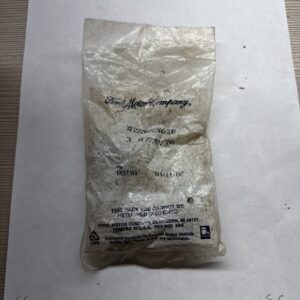 New OEM Ford XF222B223AA, XF222B223AASUB Clips NOS pack of 3