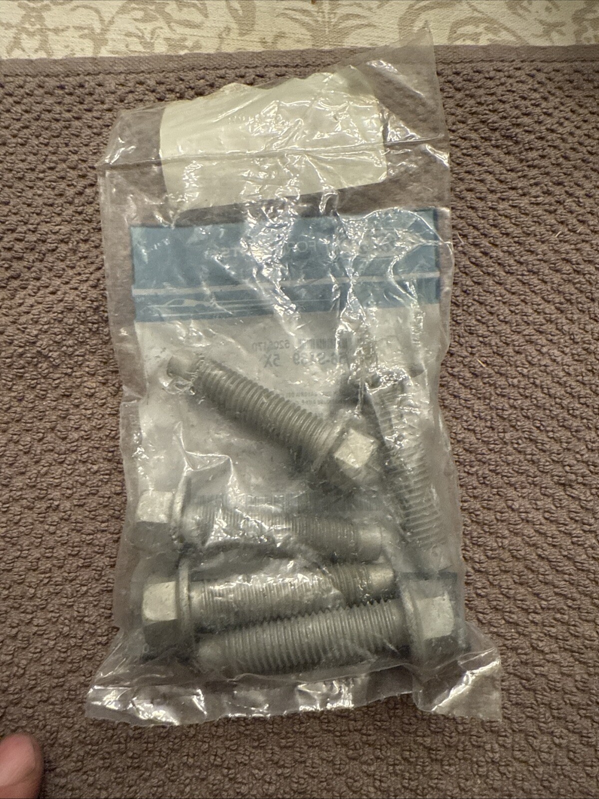 New in Unopened Package OEM Ford Upper Support Bolts W716256-S439 (5 in Package) - Image 3