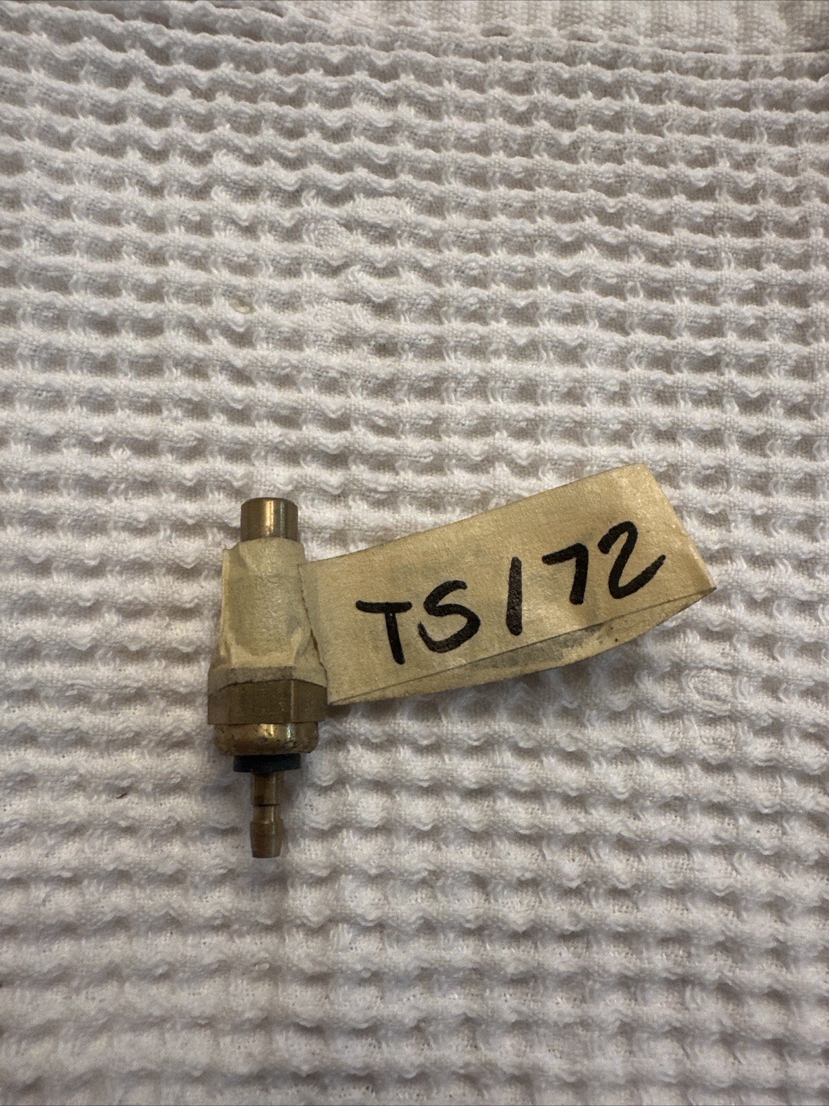 OEM Coolant Temperature Sensor For Acura Geo Honda Isuzu 37750-PH2-014 GS702