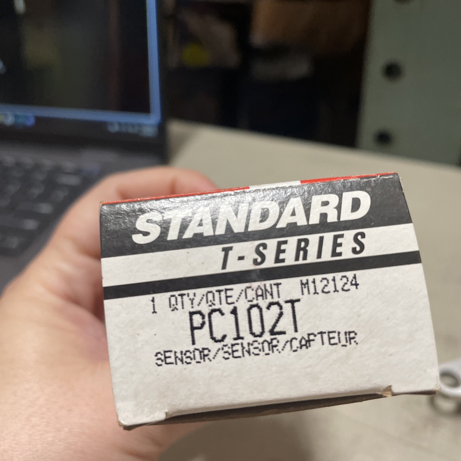 # PC102T True Tech / Standard Engine Camshaft Position Sensor - Image 4