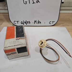 PT-60 BORG WARNER LIGHT SOCKET VINTAGE AUTO PART