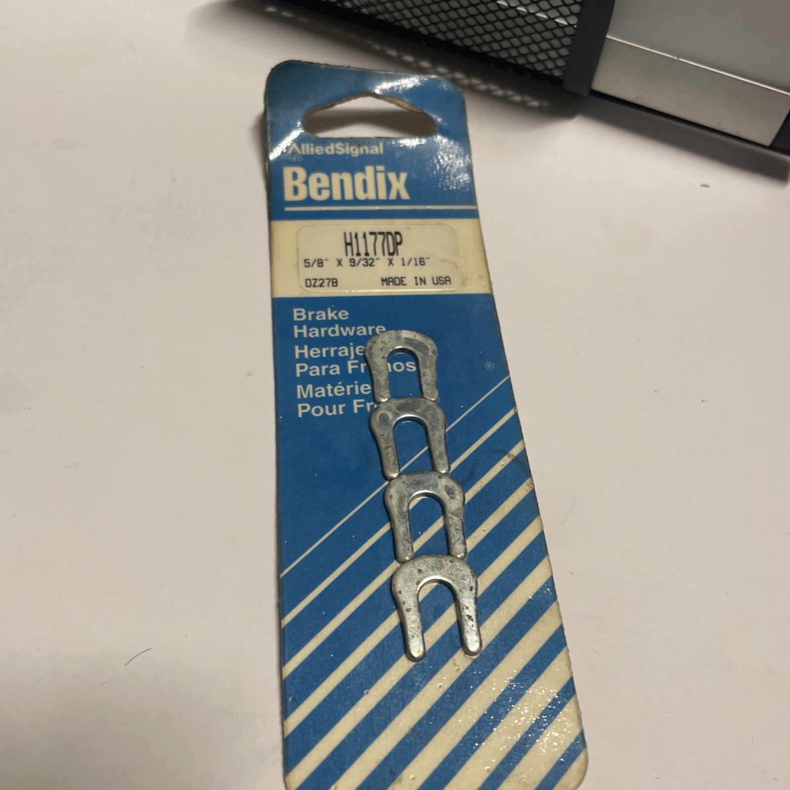 Pack of (4) Bendix H1177DP Disc Brake Anti-Rattle Clips - Image 3