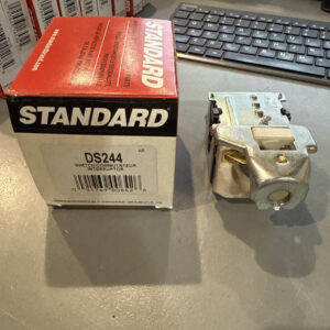 REGAL-CUTLASS-TORONADO-CENTURY-SKYLARK-RIVIERA -1978-1987 NEW--HEADLIGHT SWITCH-