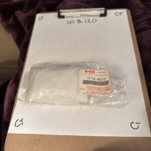 SUZUKI OEM NOS 11174-49210  CYLINDER HEAD COVER CAP FITS VARIOUS MODELS