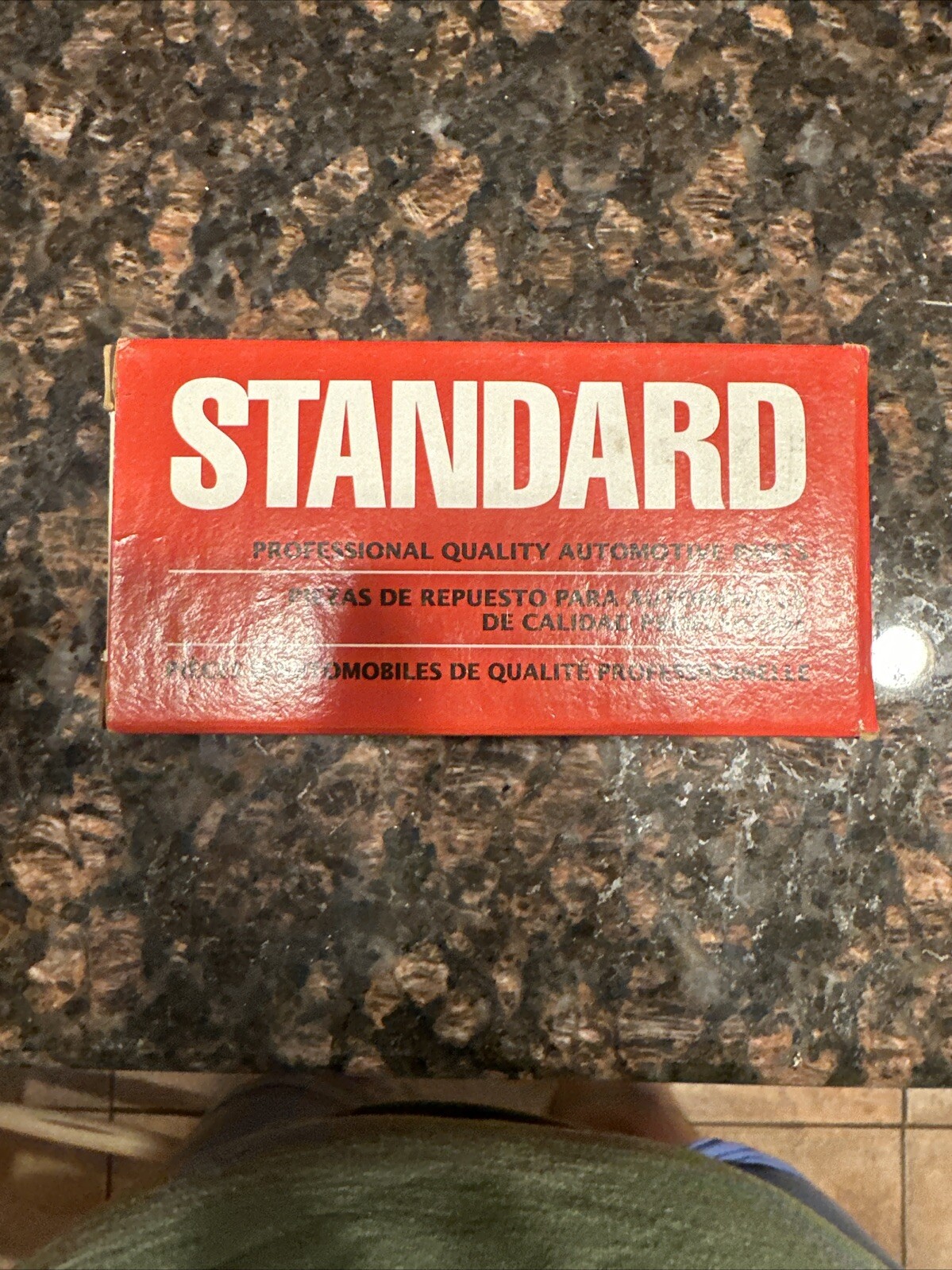 Standard Motor Product Camshaft Position Sensor PC326 - Image 3