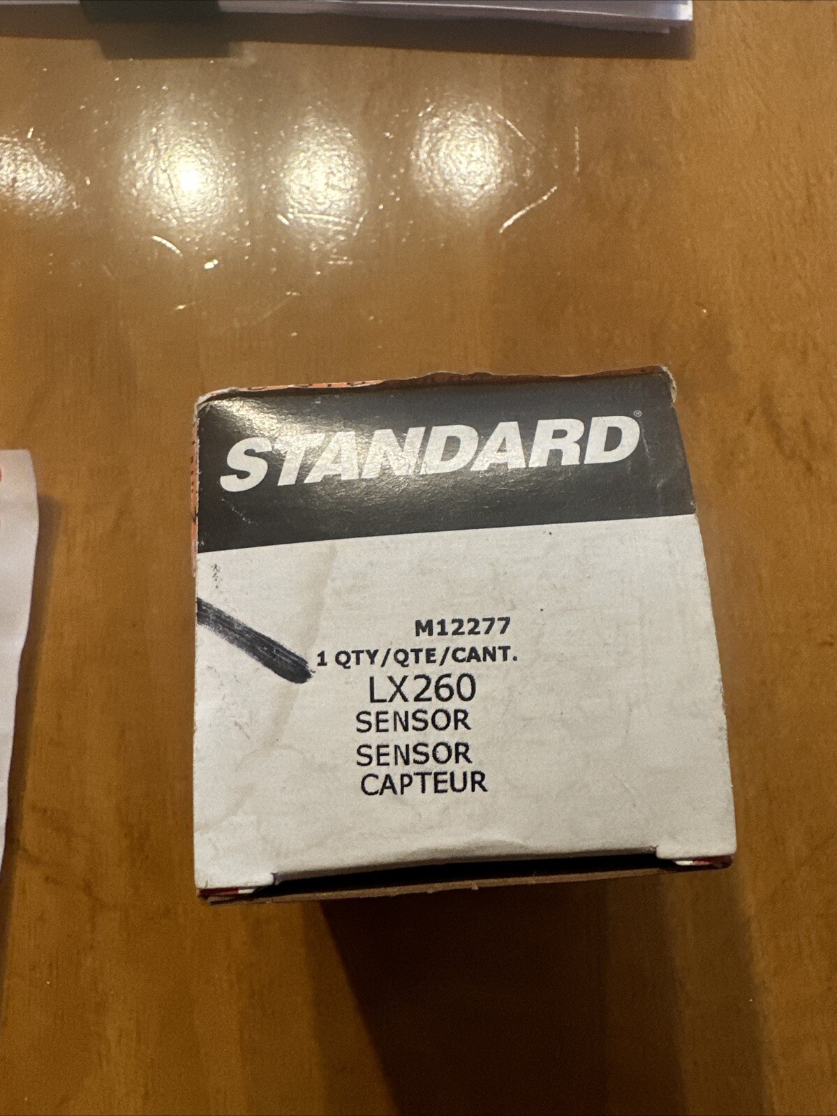 Standard Motor Products Engine Camshaft Position Sensor LX-260