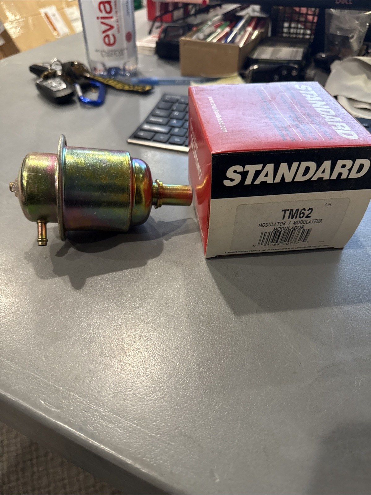 Standard TM62 Automatic Transmission Modulator Valve - Image 3