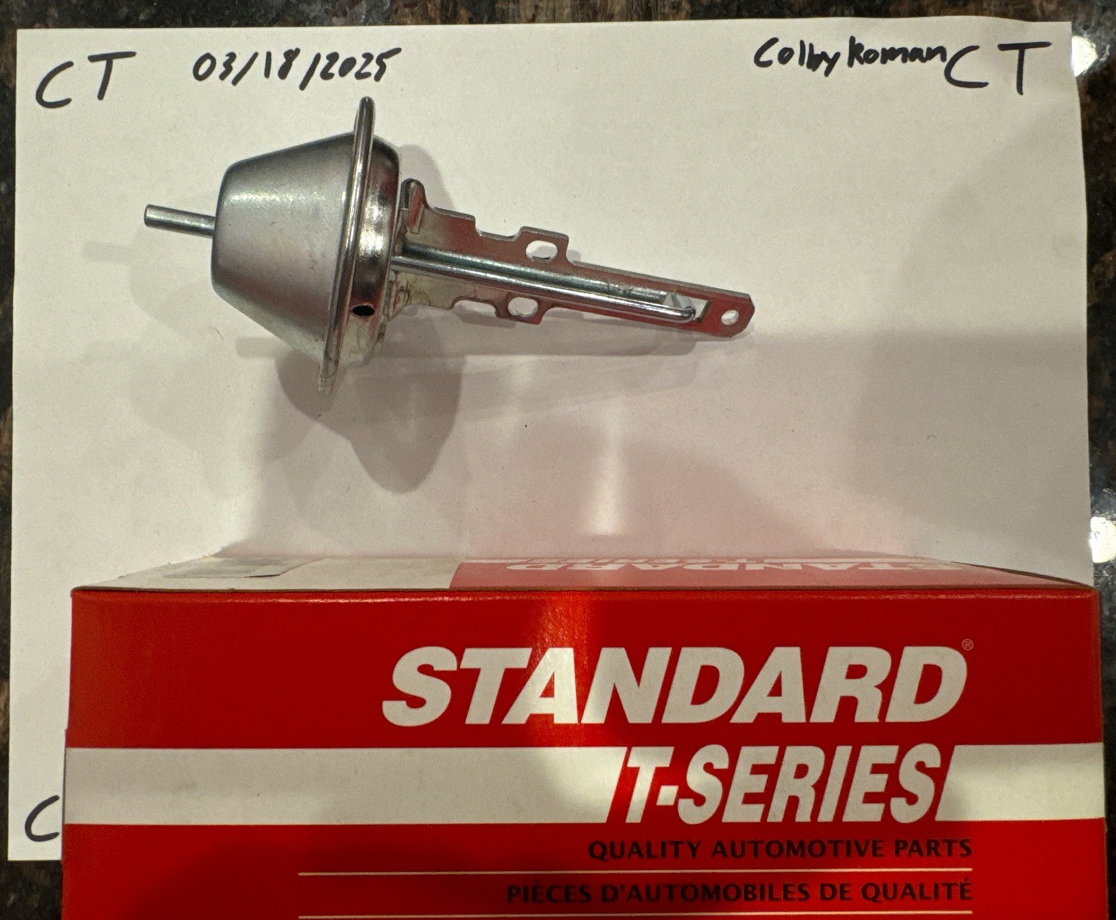 Standard Valve/Soupape Valvula VC234T