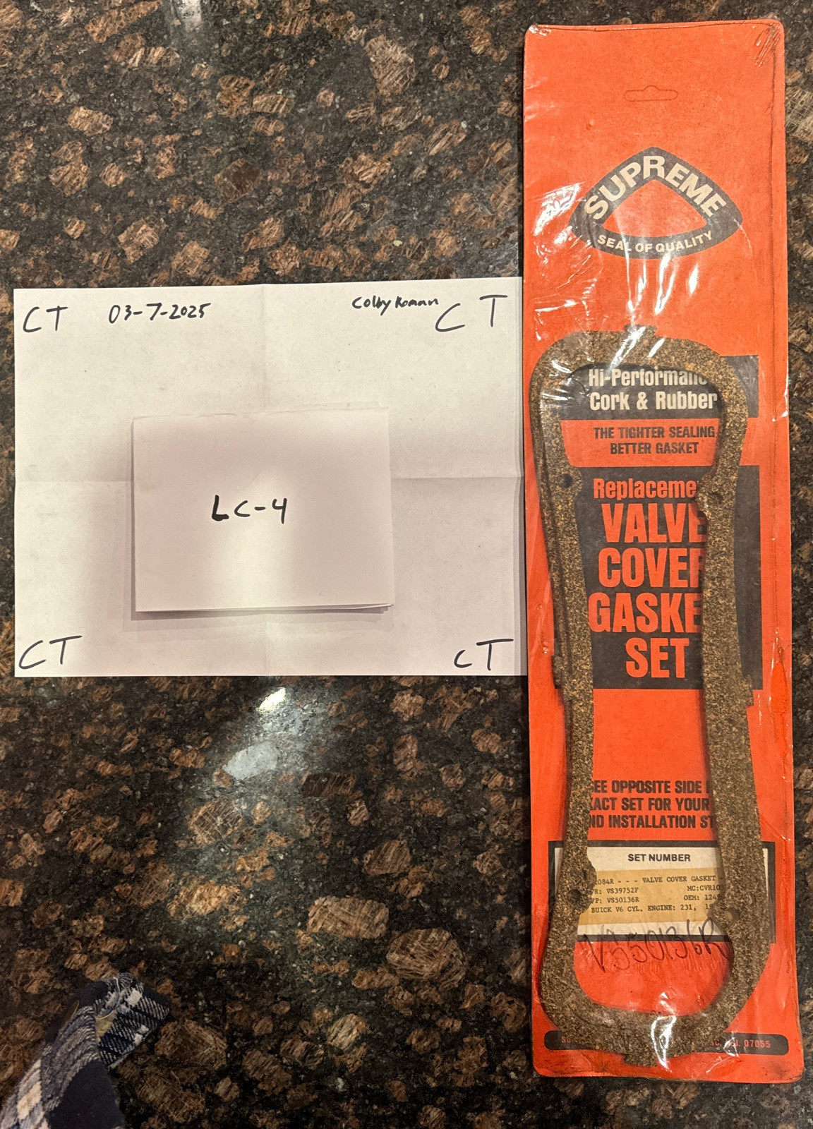 Supreme Hi-Performance Cork and Rubber Valve Cover Gasket VS39752F