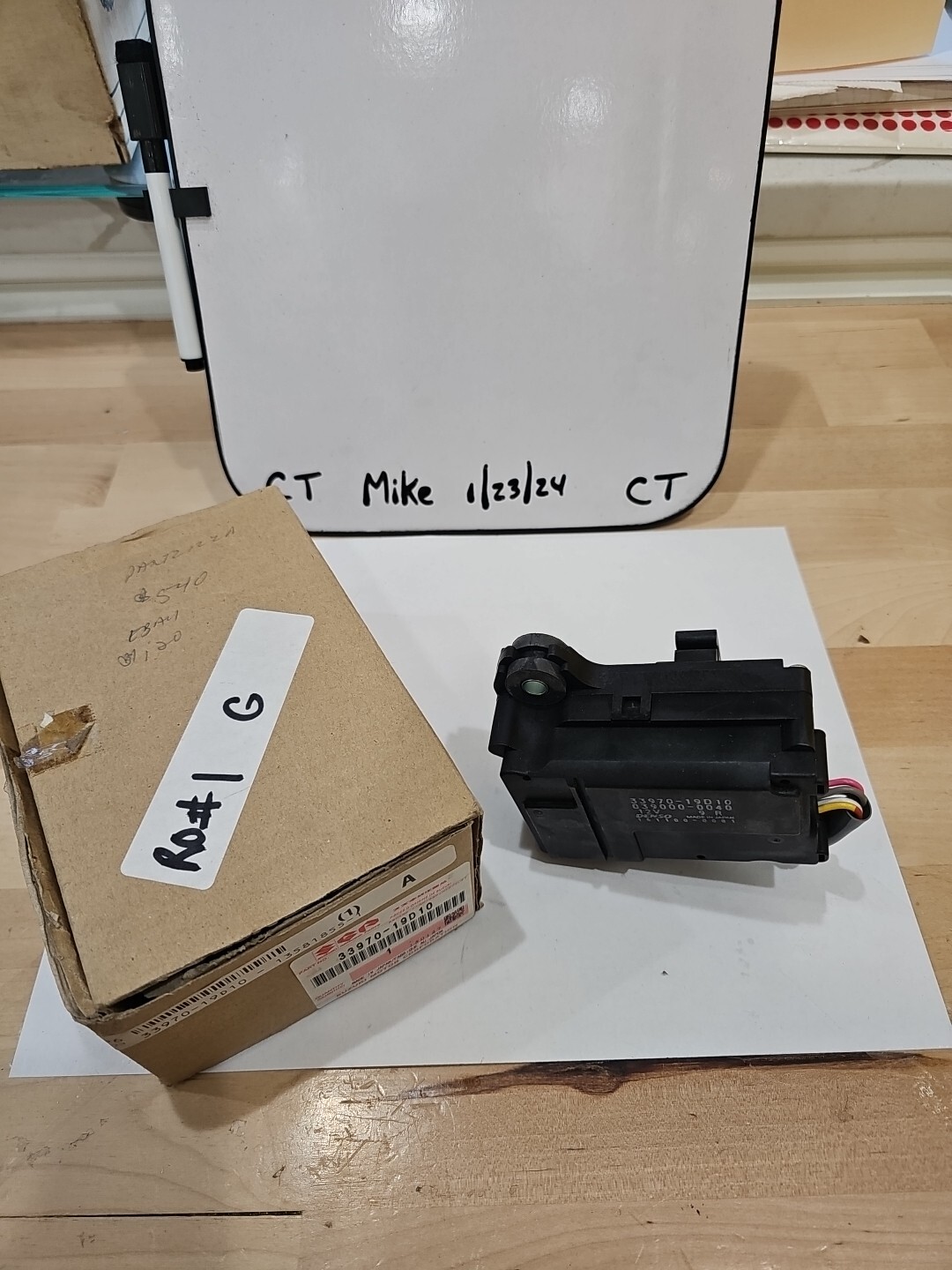 Suzuki 2000-2001 GSXR750 OEM Muffler Exhaust Servo Motor Air Control Actuator *