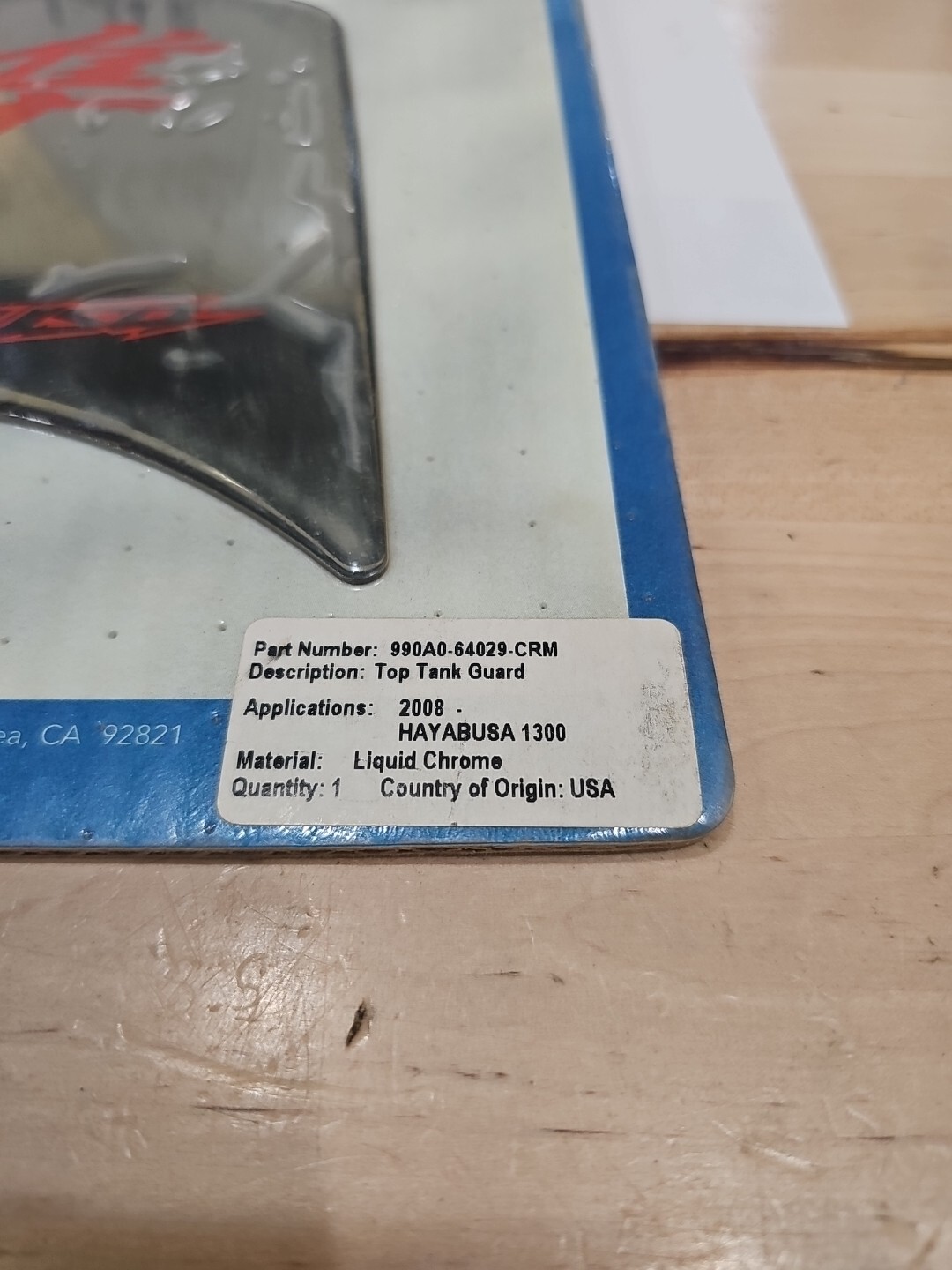 Suzuki Genuine Accessories 990A0-64029-CRM Chrome Top Tank Guard For 08 Hayabusa - Image 3