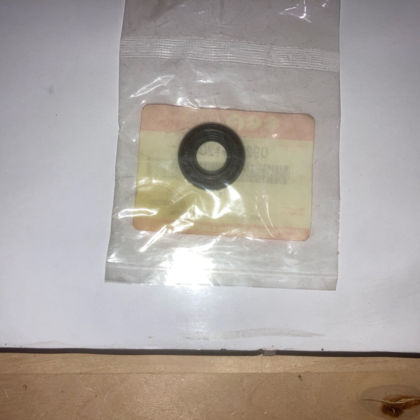 Suzuki SEAL,OIL,12X24X 09282-12008 OEM NEW (WB24) - Image 3