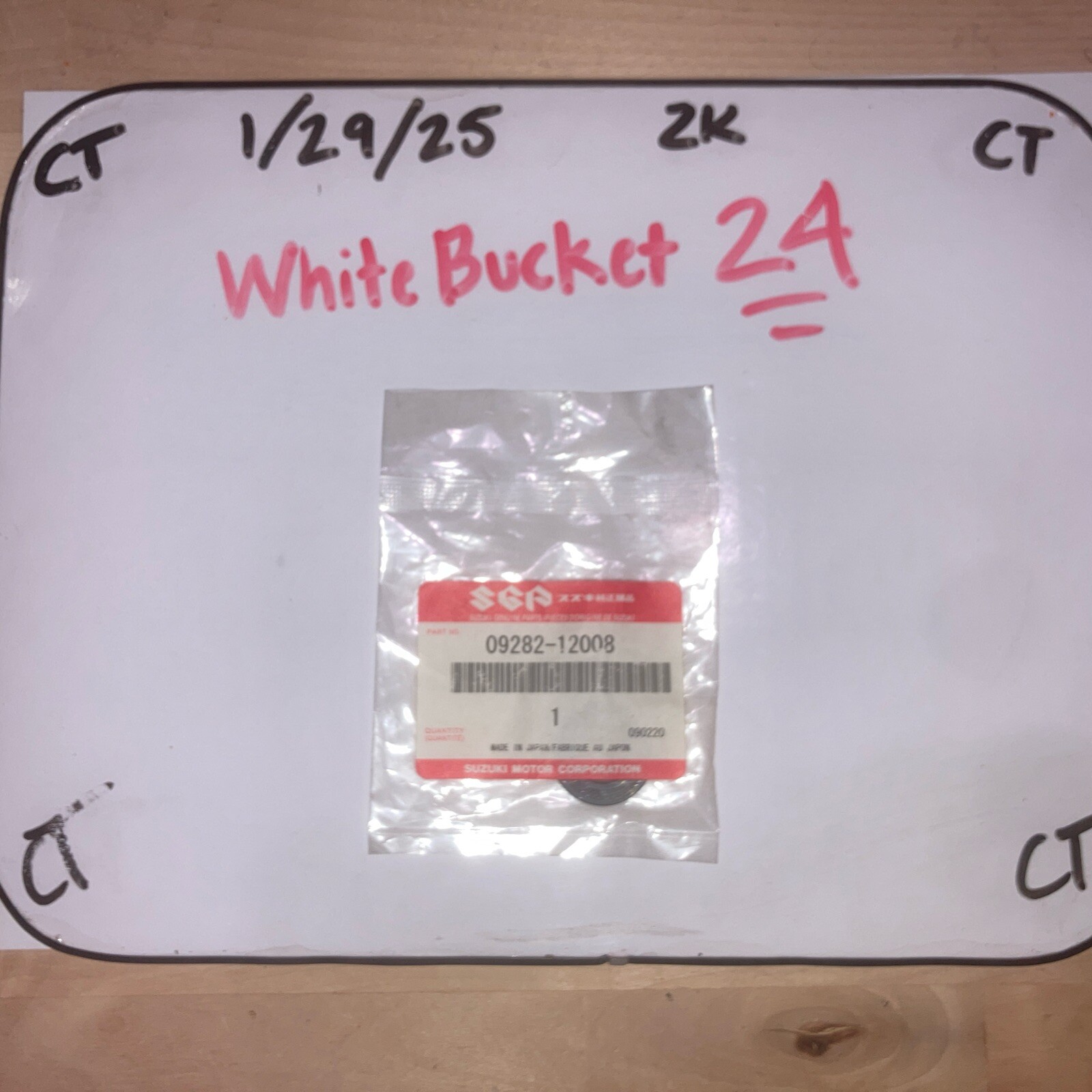 Suzuki SEAL,OIL,12X24X 09282-12008 OEM NEW (WB24)