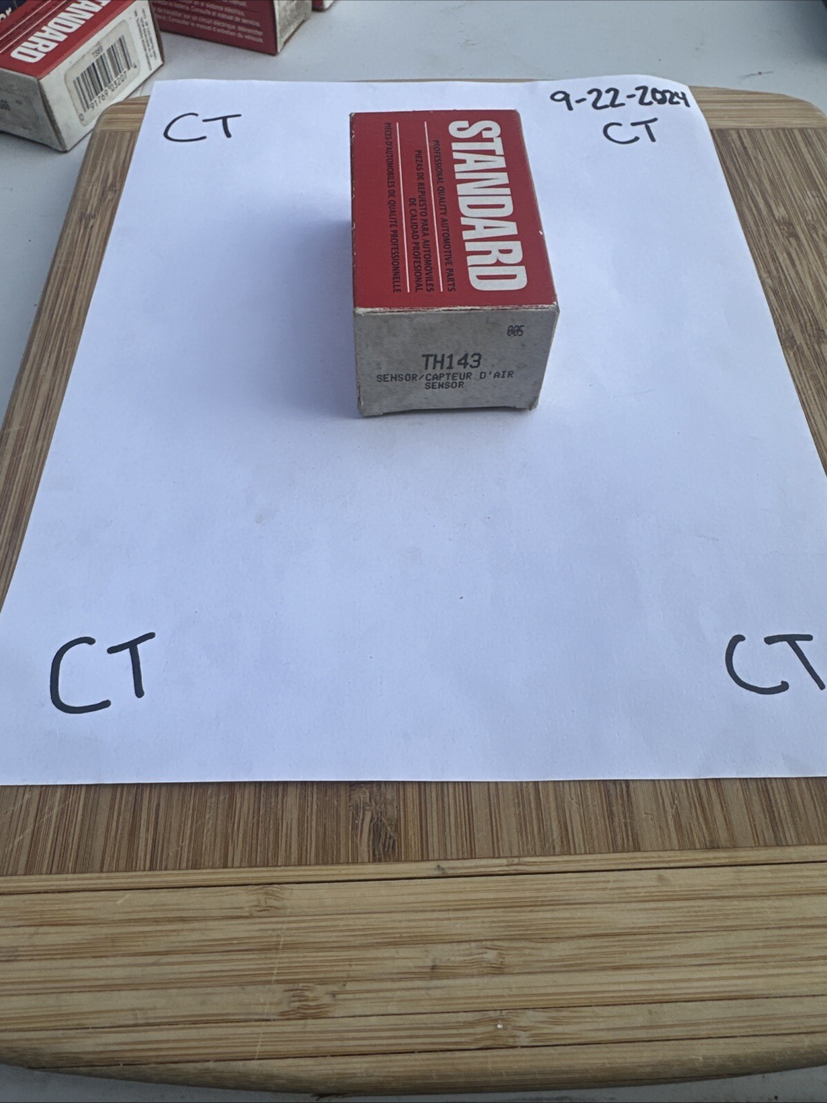 Throttle Position Sensor (TPS) TH143 05234904 for DODGE RAMCHARGER,SHADOW,VIPER