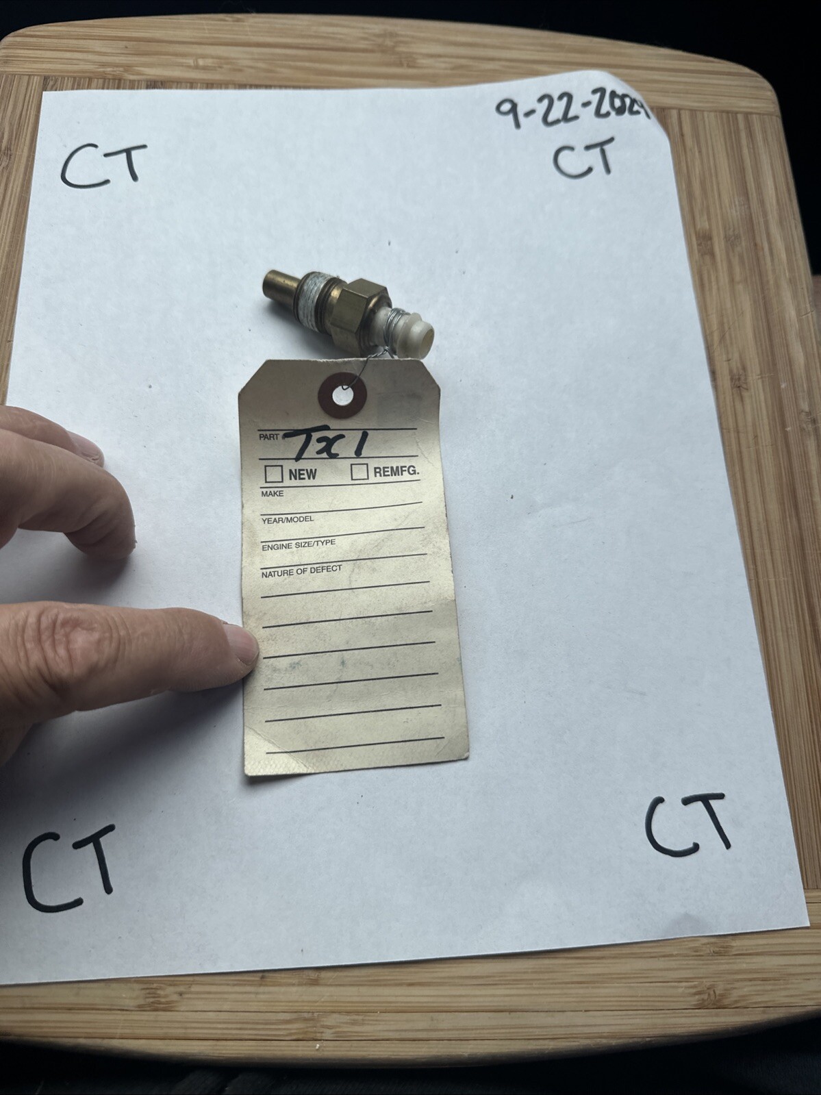 # Tx1 Standard Motor Products Engine Coolant Temperature Sensor