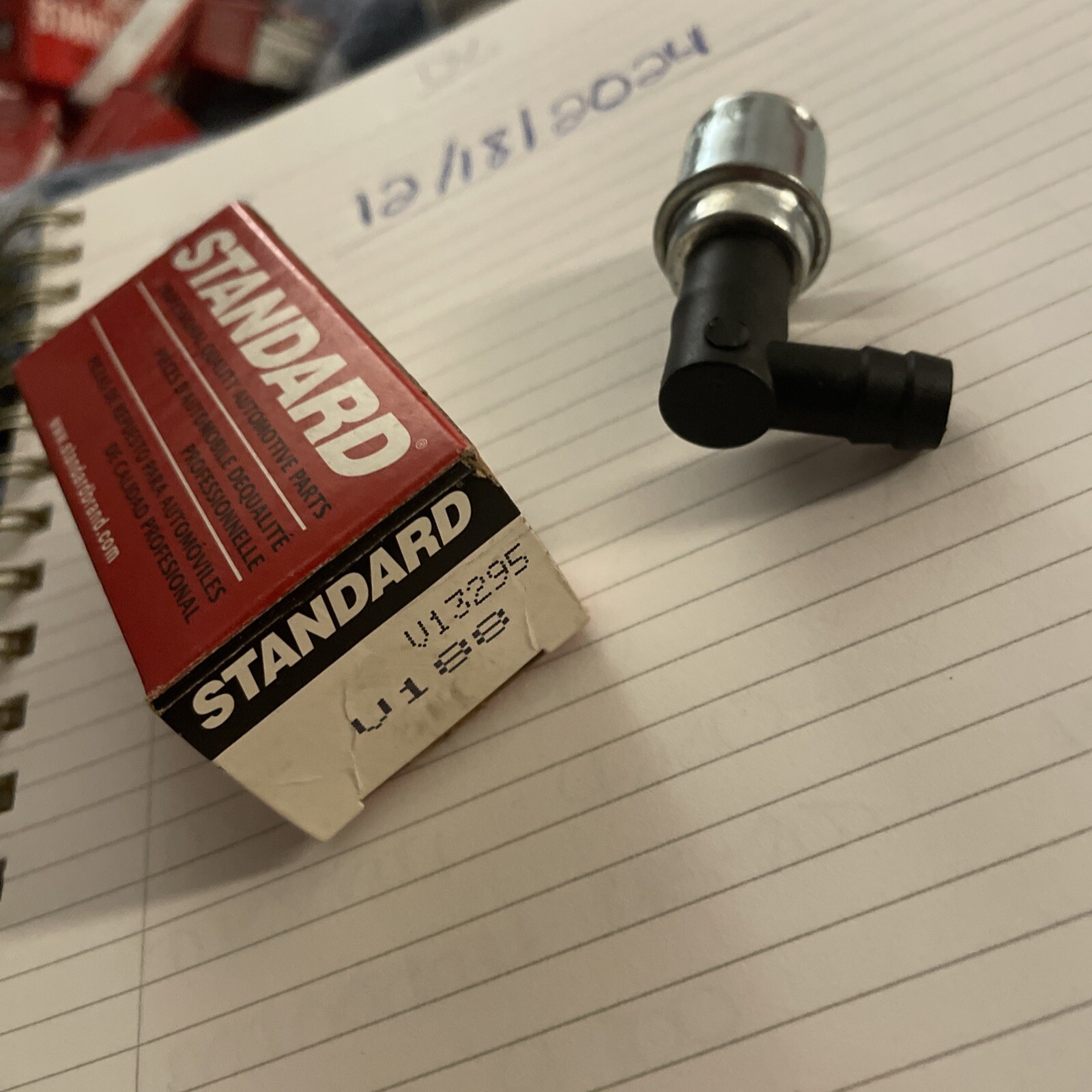 V188 Valve Standard Motor Products Automotive Parts Made in USA - Image 3