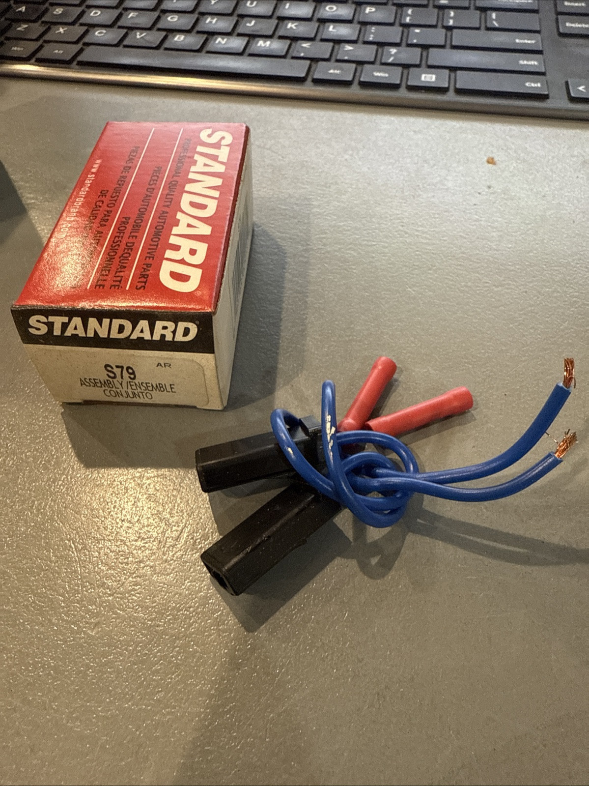 Voltage Regulator Connector Standard S-79