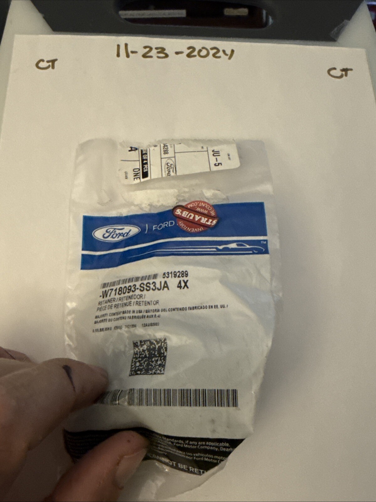 W718093SS3JA - RETAINER - TRIM PANEL - Ford (4) Pieces