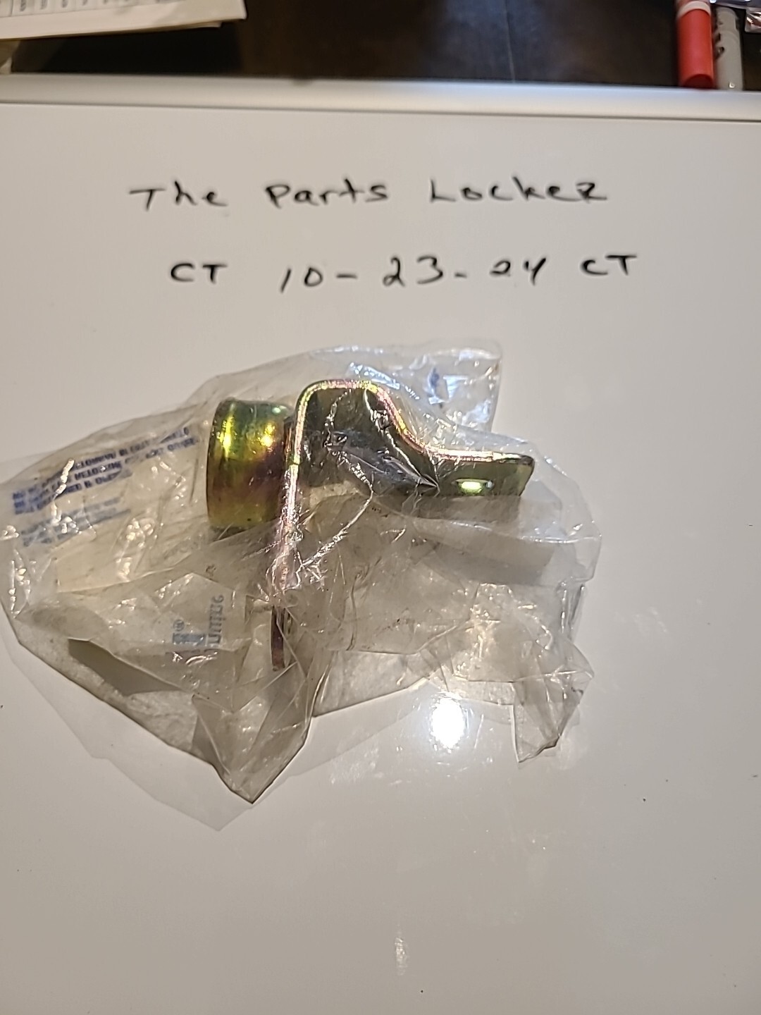 1 - New Genuine OEM OE GM Tailgate Hinge Bracket Left Chevy Silverado GMC Sierra - Image 3